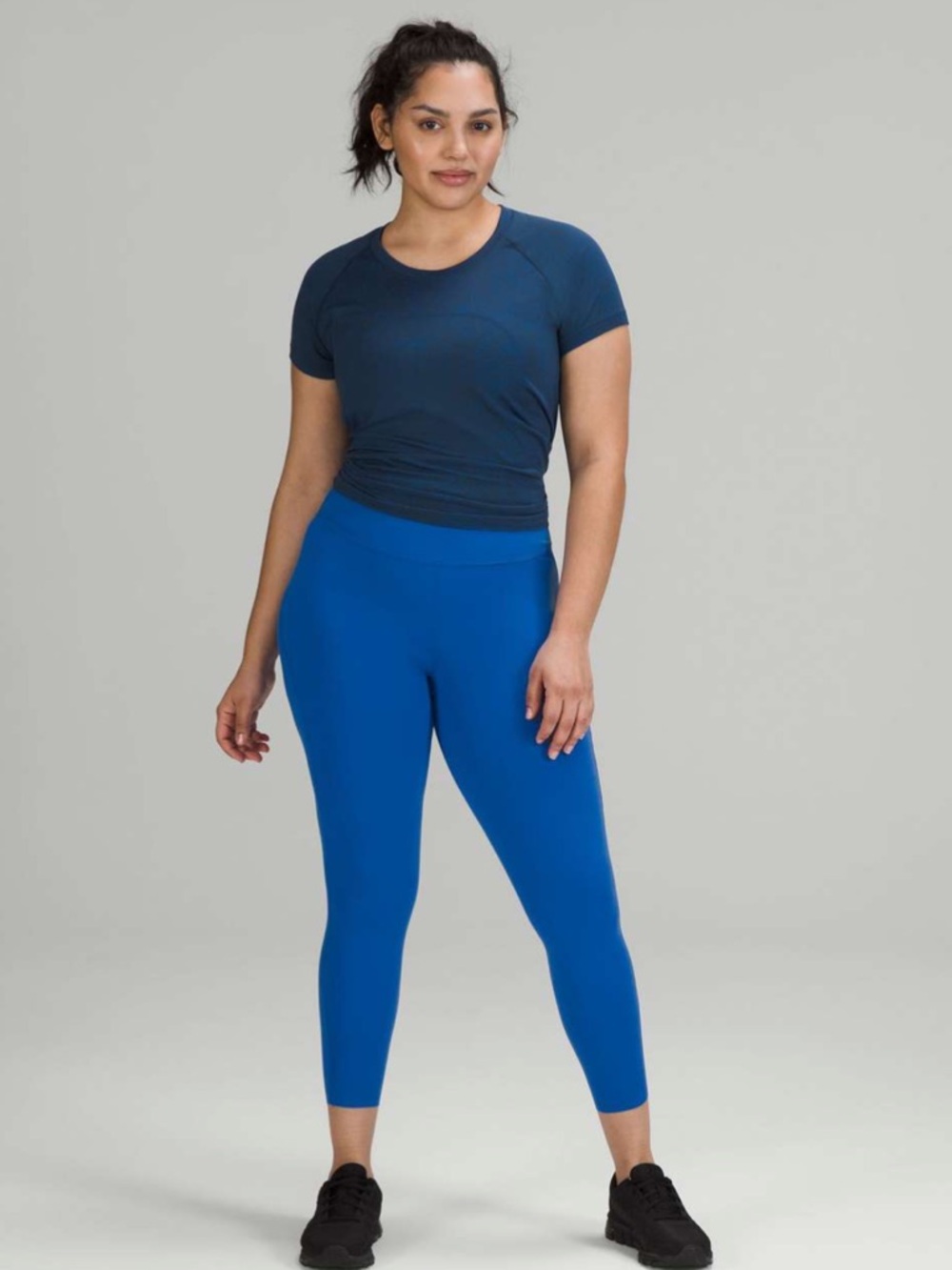 Pristine condition - Lululemon Base Pace 25” Blazer Blue Tone 8